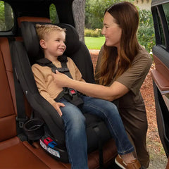 Silla Para Carro Nuna RAVA NEXT Convertible con Isofix
